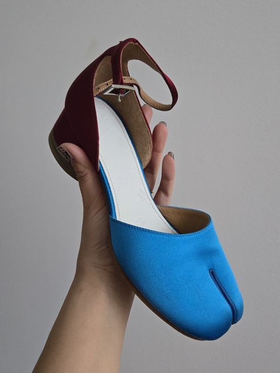 Maison Martin Margiela Shoes - Maison Margiela Tabi Mary Janes In Blue and Burgundy